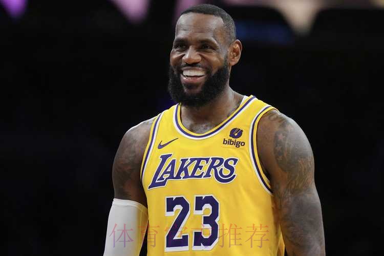 湖人120-114胜灰熊,詹姆斯41岁25+10助破历史 湖人120-114胜灰熊,詹姆斯41岁25+10助破历史